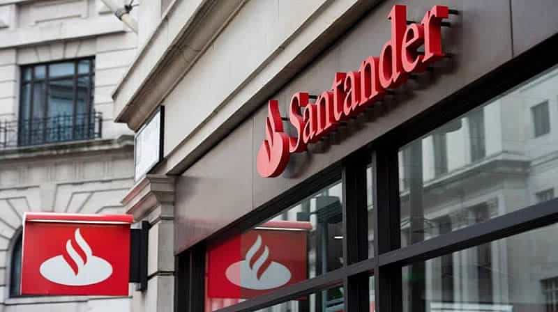 Santander-launches-loans-backed-by-tokenized-wheat-and-corn