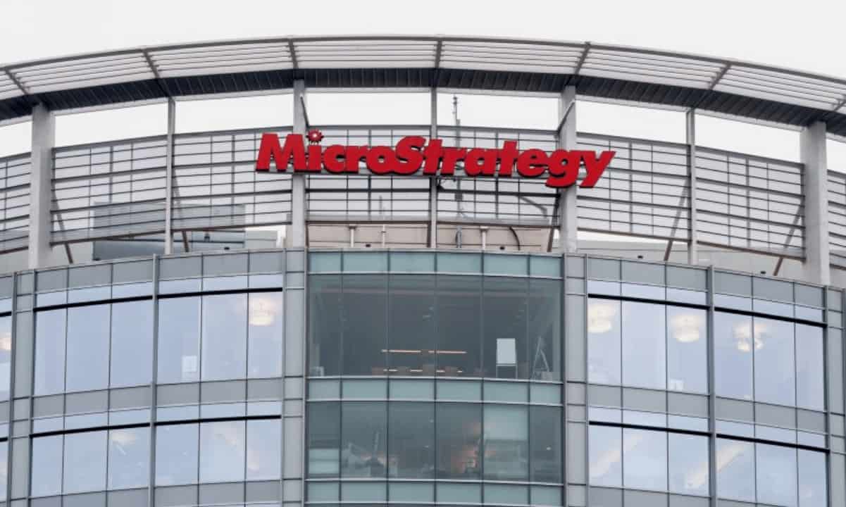 Microstrategy-registers-a-$170-million-impairment-charge-on-bitcoin-in-q1
