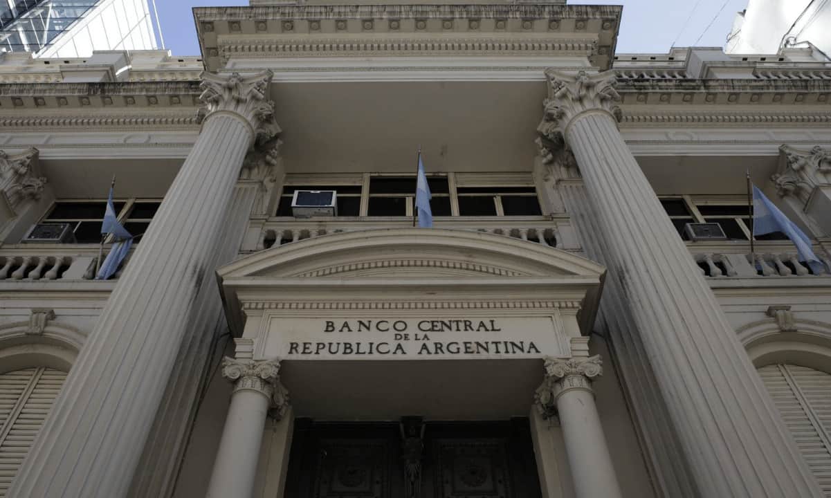 Argentina’s-central-bank-to-ban-local-institutions-from-providing-crypto-services