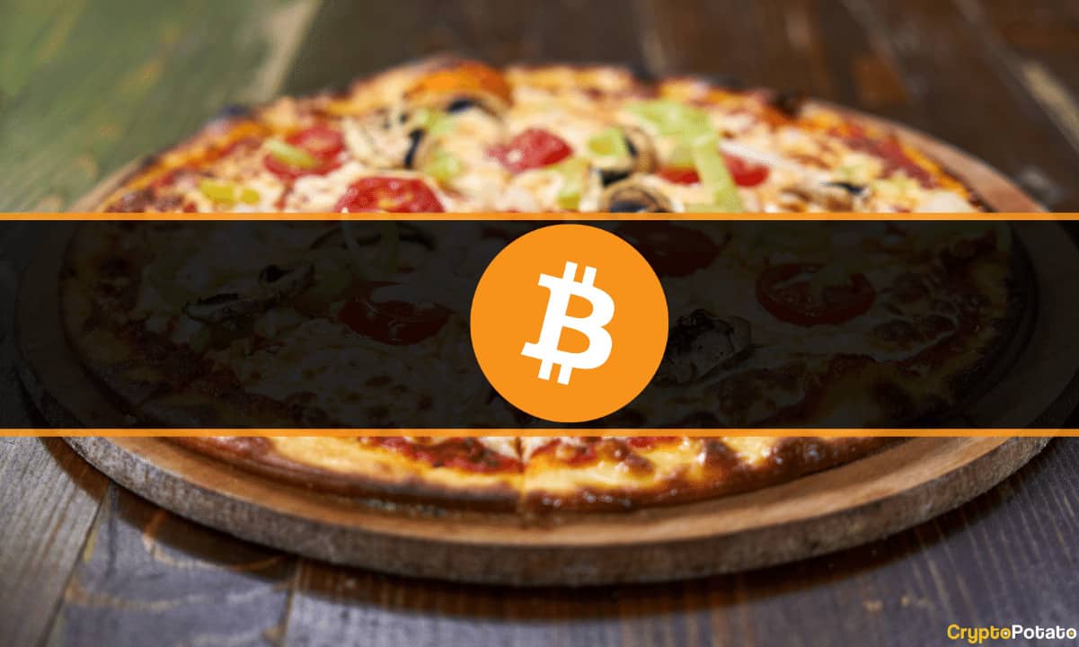 Bitcoin’s-pizza-12th-anniversary:-2-pizzas-for-10,000-btc