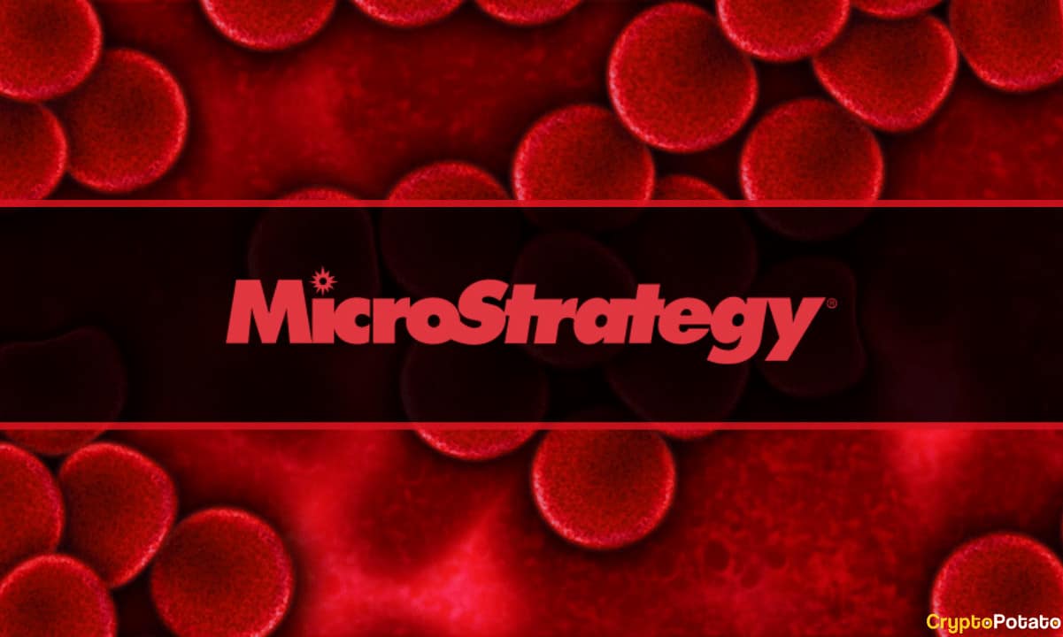 Microstrategy’s-stock-plunges-20%-daily-as-company’s-btc-position-down-$1b