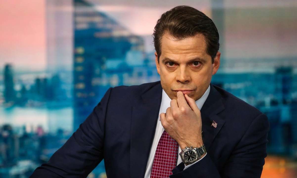 Scaramucci’s-skybridge-faces-massive-investor-exodus-from-flagship-fund-amid-market-downturn