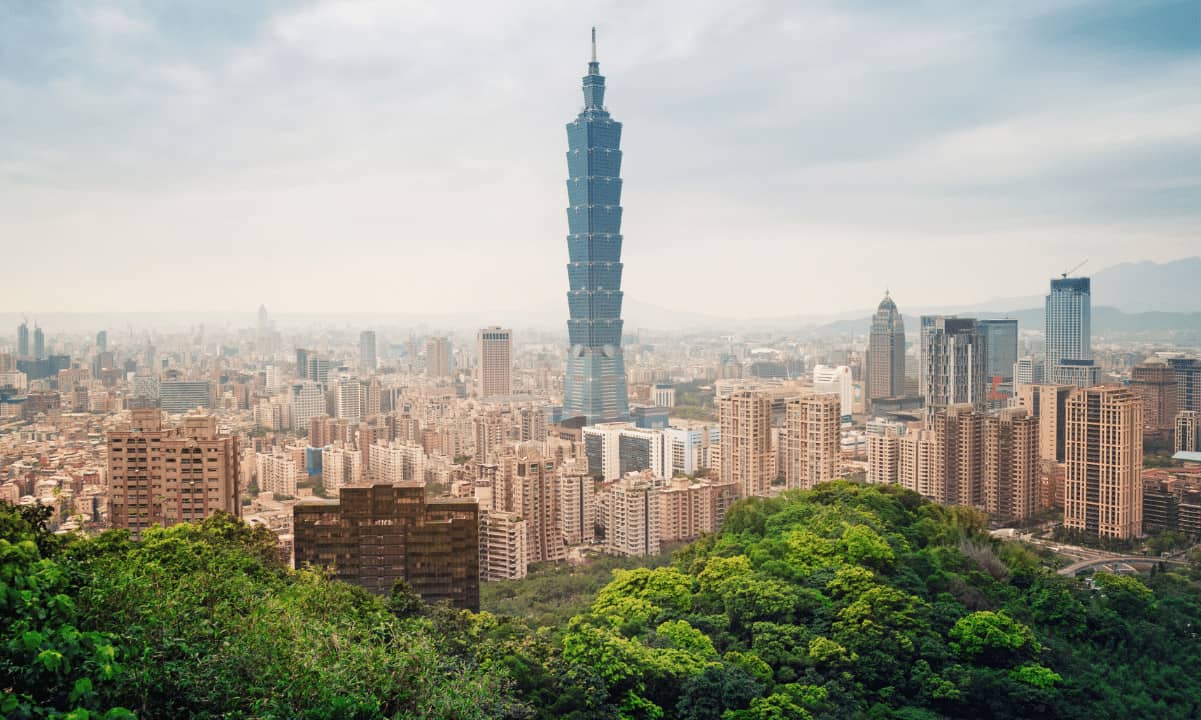 Taiwan-to-prohibit-purchasing-crypto-with-credit-cards-(report)
