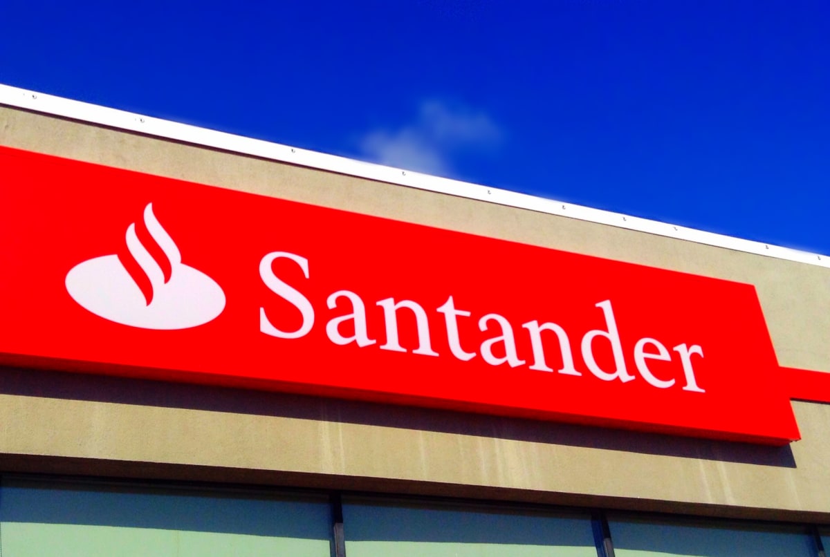 Banking-giant-santander-to-offer-bitcoin,-crypto-services-in-brazil:-report