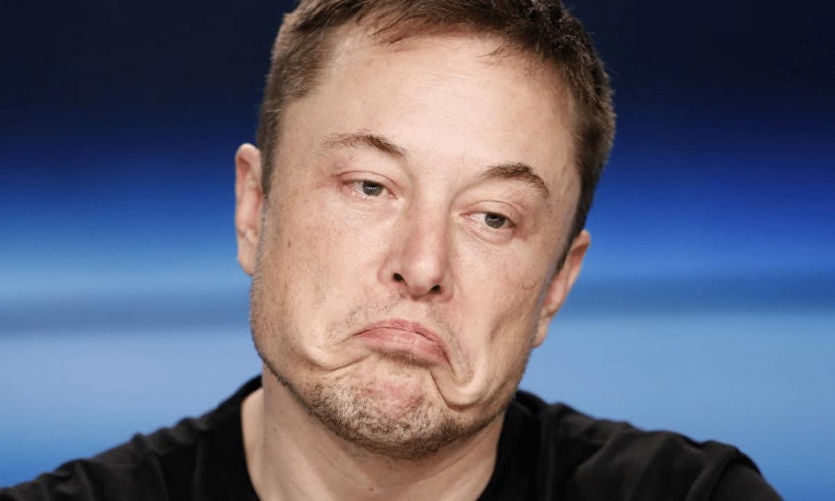 Elon-musk-dumps-6.9-million-tesla-shares-worth-$7-billion