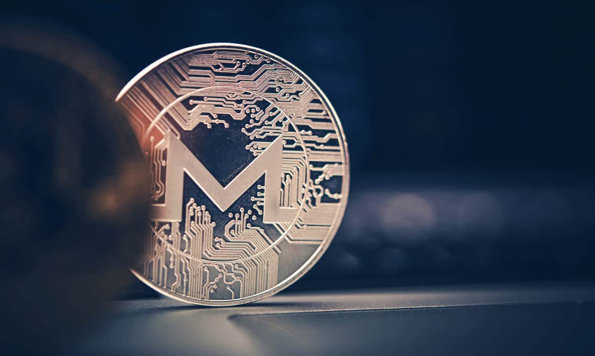 Monero-executes-hard-fork-to-improve-security-and-privacy-features