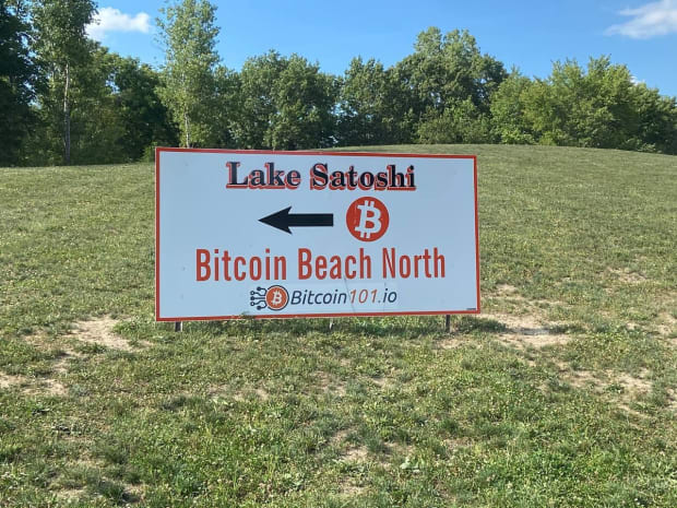 Bitcoin-beach-north-and-building-out-bitcoin-in-a-bank-building