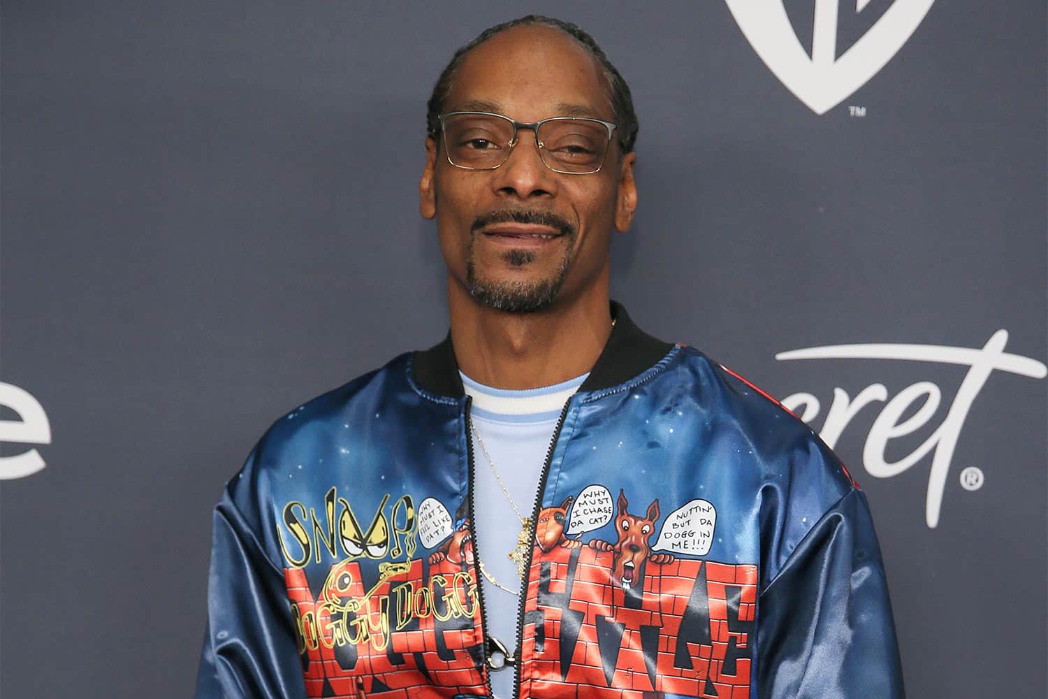 Snoop-dogg-joins-crypto-casino-as-chief-ganjaroo-officer