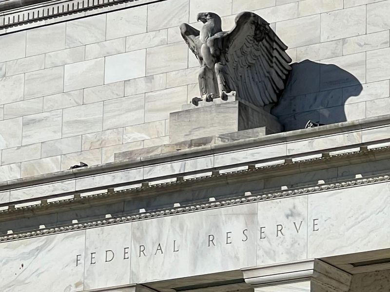 Federal-reserve-hikes-rates-by-25-basis-points