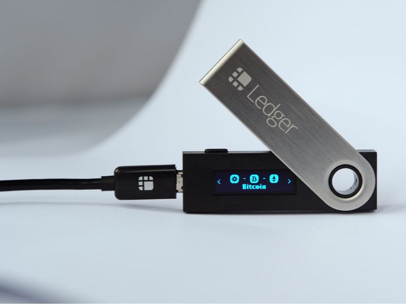 Ledger-continues-to-defend-recovery-system,-says-it’s-always-‘technically’-possible-to-extract-users’-keys