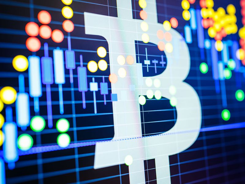 Bitcoin’s-declining-correlation-with-stocks-revives-its-appeal-for-investors:-k33-research