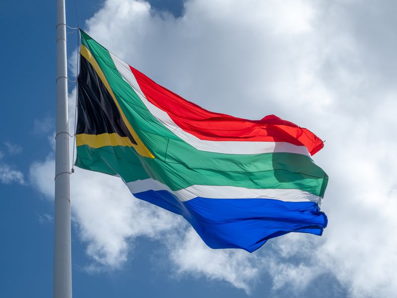 South-africa’s-crypto-firms-will-soon-need-to-apply-for-registration-or-face-a-heavy-fine