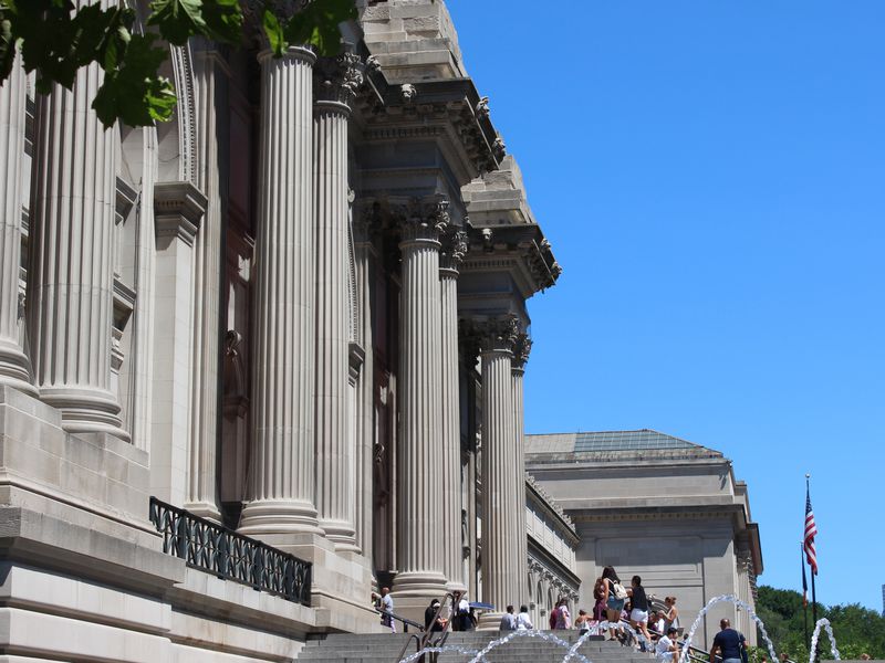 New-york’s-met-museum-agrees-to-return-$550k-in-ftx-donations