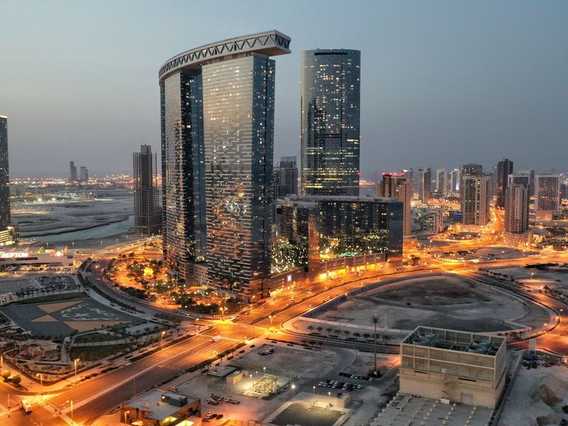 Abu-dhabi:-a-wealthy-middle-east-capital-creating-a-bridge-from-tradfi-to-crypto