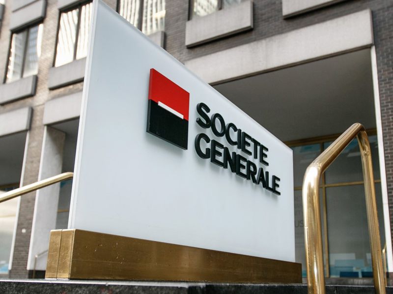 Societe-generale-becomes-first-company-to-win-french-crypto-license