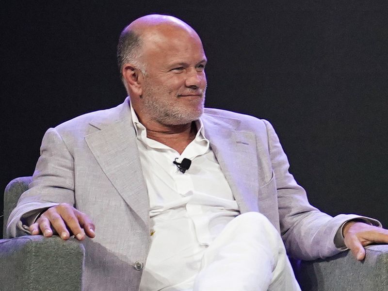 Larry-fink-got-‘orange-pilled’,-says-galaxy-digital’s-mike-novogratz:-bloomberg