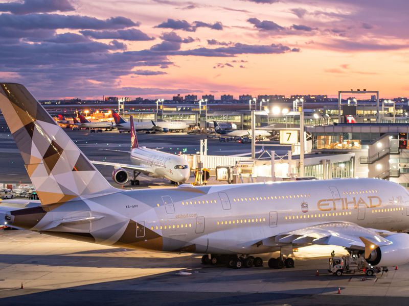 Etihad-airways-‘horizon-club’-web3-loyalty-program-will-let-you-stake-nfts-for-miles