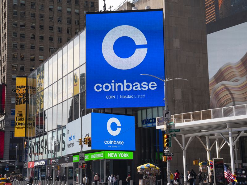 Ripple-ruling-rebuke-complicates-coinbase’s-defense-against-the-sec:-berenberg