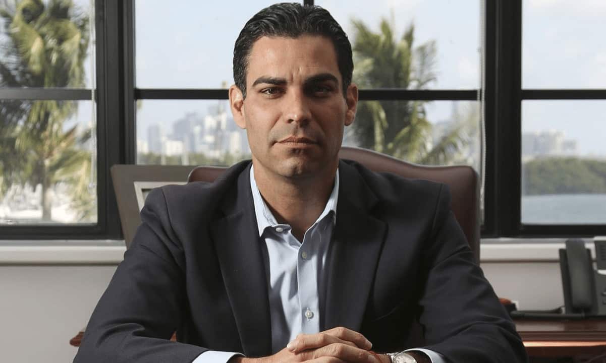 Miami-mayor-francis-suarez-will-take-salary-in-bitcoin-if-elected-president