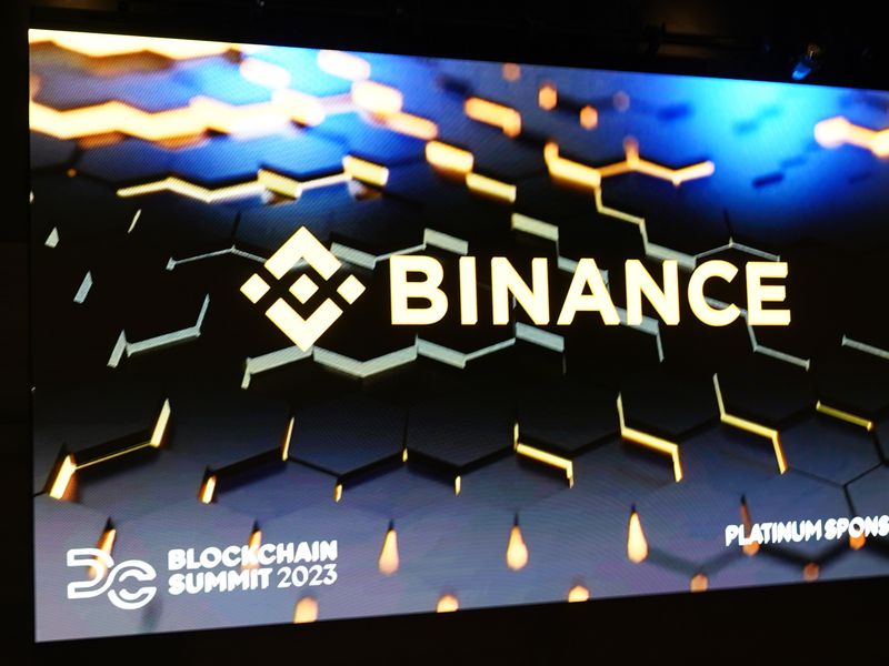 Binance-to-offer-‘t+3’-daily-bnb/usdt-options
