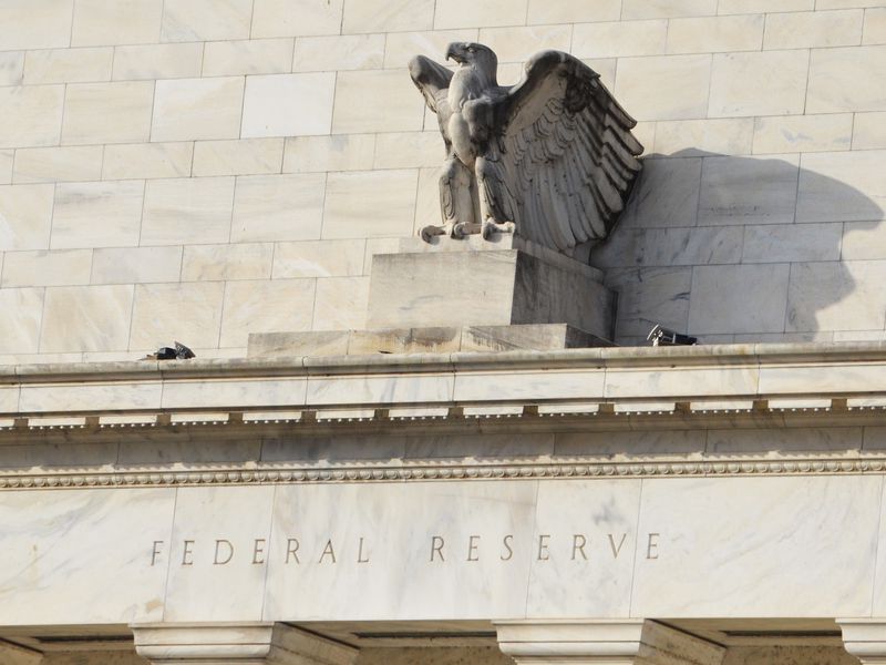 Fed-report:-silvergate-bank-got-fatally-ensnared-in-crypto-while-examiners-shrugged
