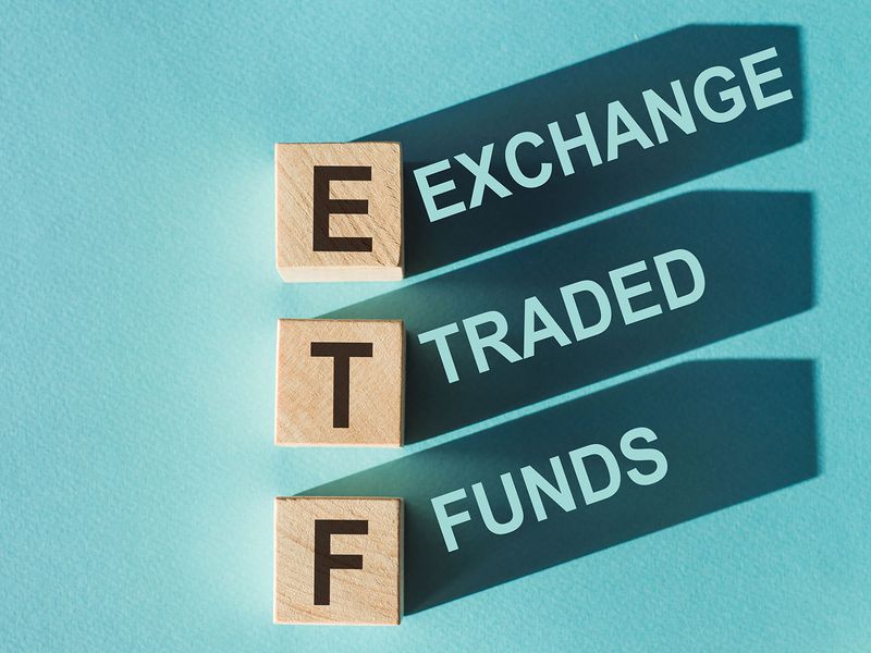 Ether-futures-etfs-see-low-volume-in-first-day-trading