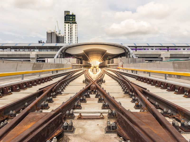 Ethereum-has-become-more-centralized-since-the-merge-and-shanghai-upgrades:-jpmorgan