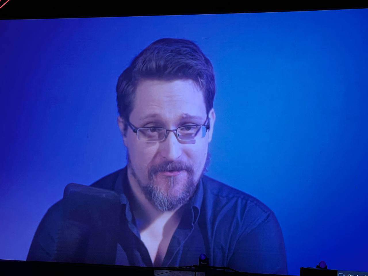 Edward-snowden-believes-bitcoin-etfs-are-taming-btc-(bitcoin-amsterdam-live)