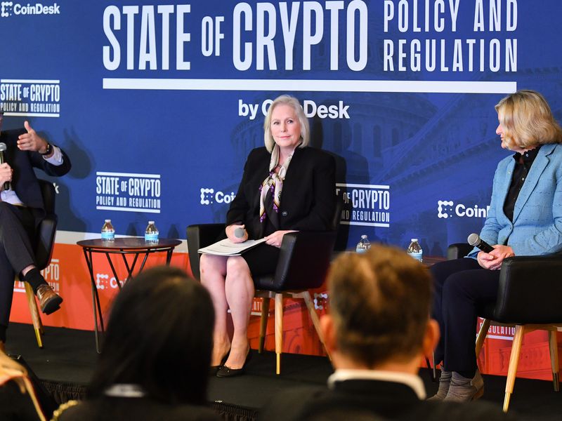 Despite-us.-house-gridlock,-senator-gillibrand-bullish-on-stablecoin-bill-and-illicit-finance-legislation