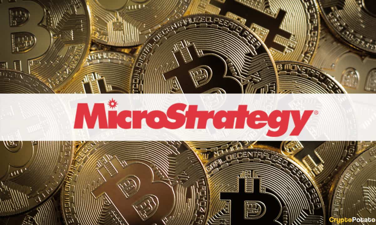 Microstrategy’s-october-bitcoin-purchase-grew-stash-to-158,400-btc