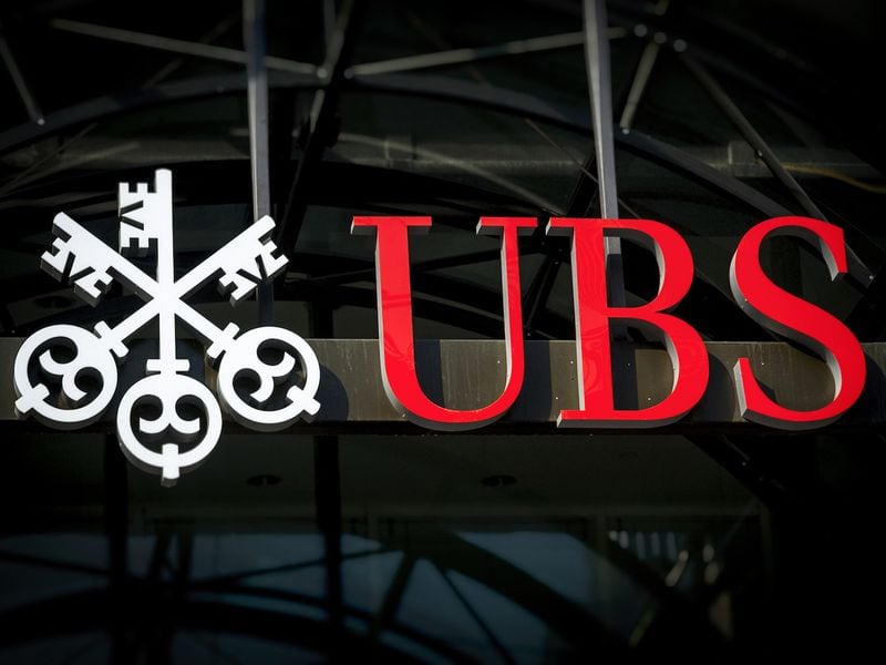 Ubs-group’s-wealthy-clients-can-now-trade-some-crypto-etfs-in-hong-kong:-bloomberg