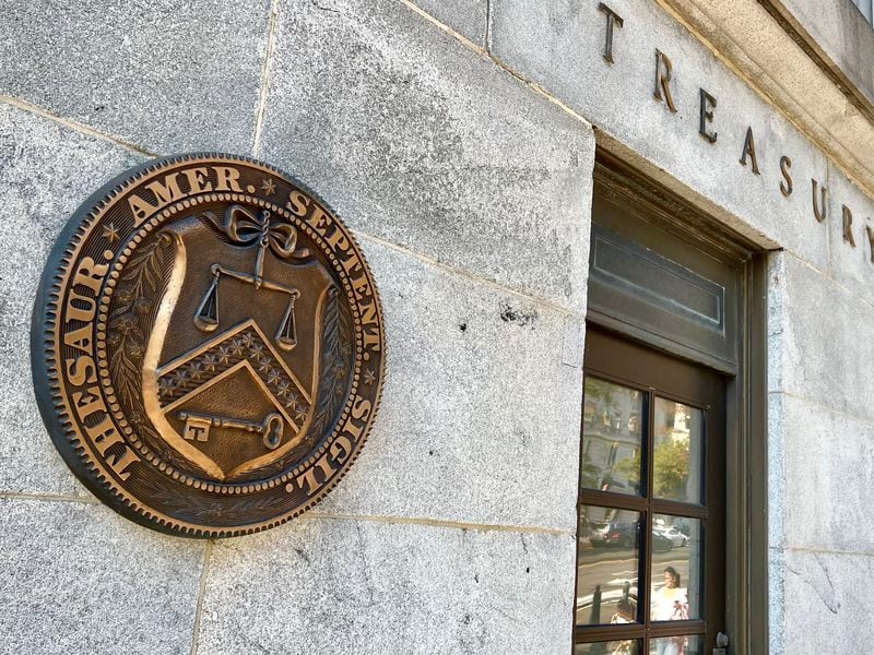 Irs-‘raided’-by-crypto-investors-as-industry-puts-up-fight-against-us.-tax-proposal