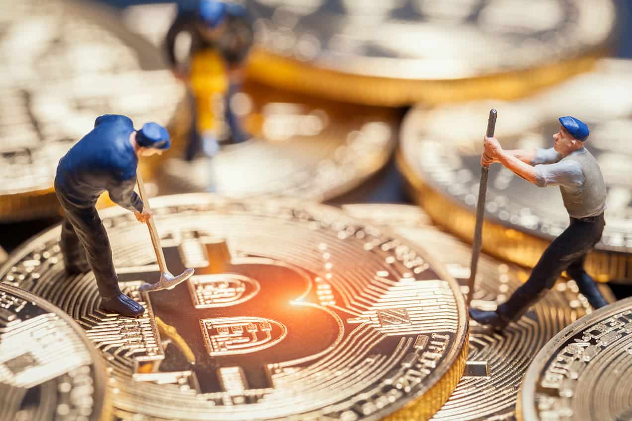 Bitcoin-miners-reach-annual-high-revenue-of-$44-million