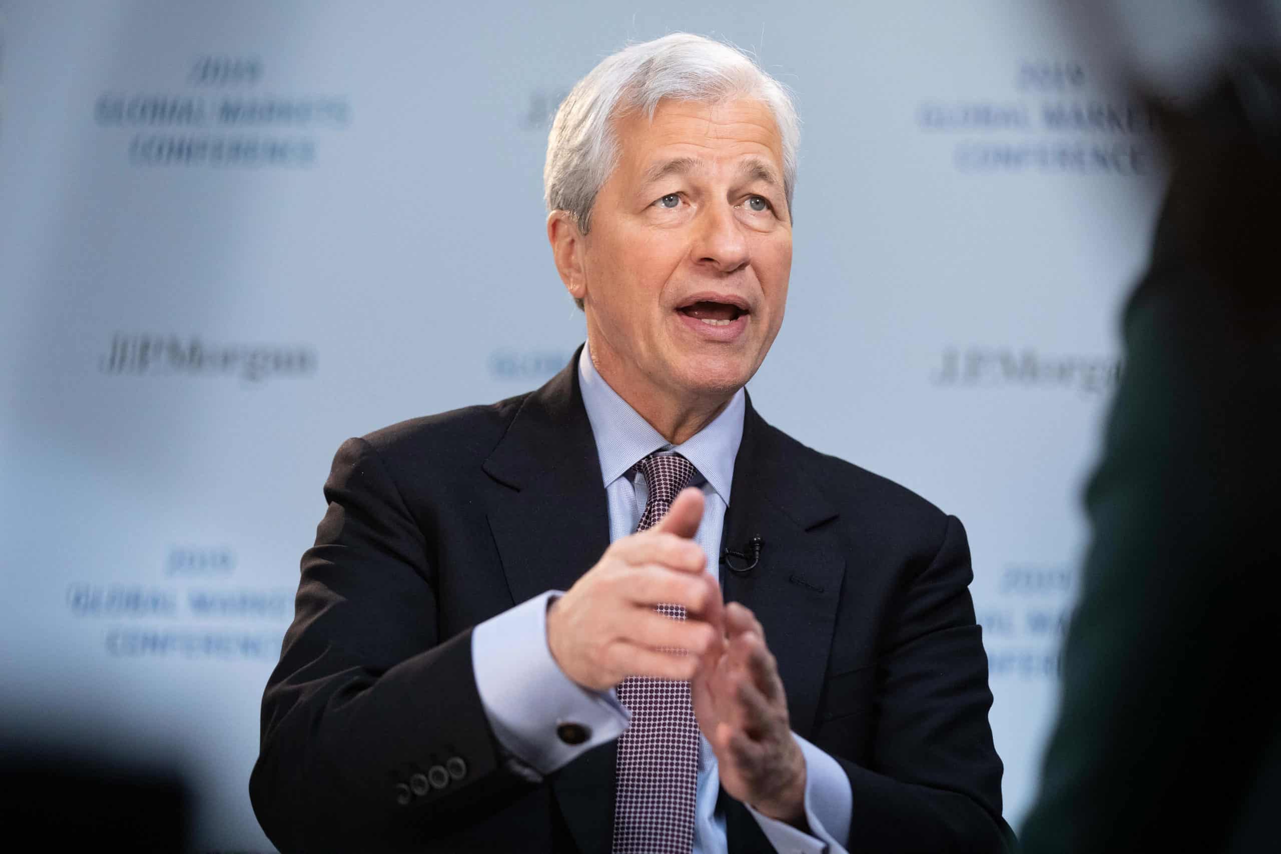 Only-criminals-have-a-real-use-for-bitcoin,-according-to-jamie-dimon