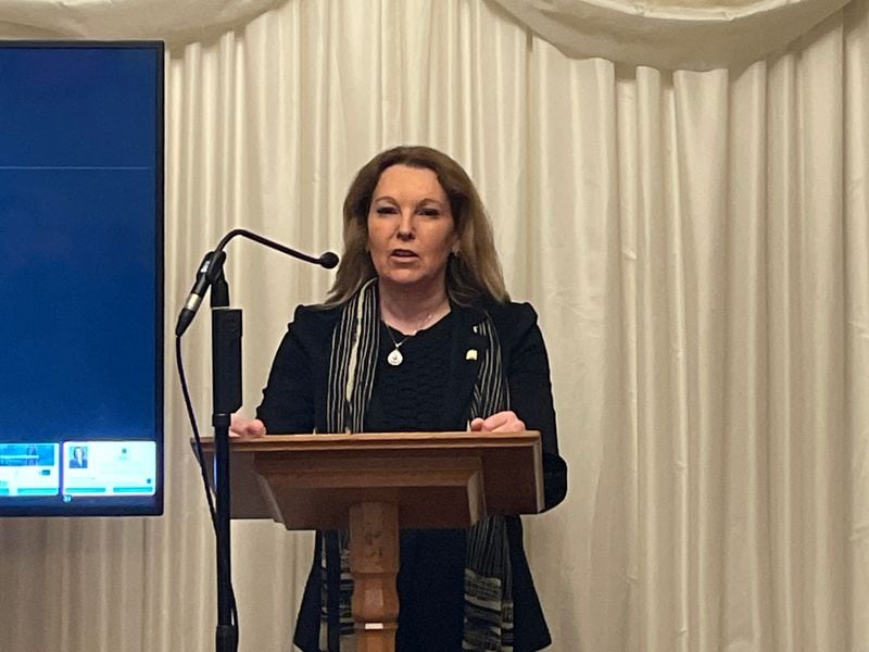 Lawmaker-calls-for-the-uk-government-to-do-more-for-blockchain