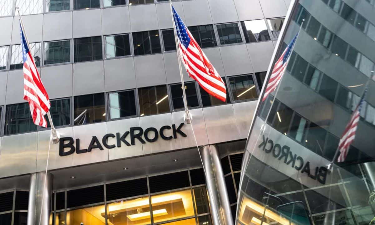 Blackrock-plans-global-layoffs-amid-esg-controversy-and-spot-bitcoin-etf-approval:-report
