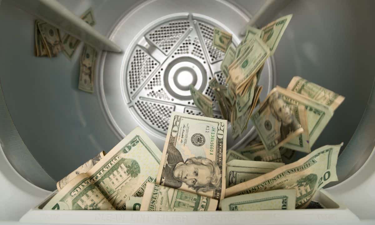 Crypto-is-bad?-cash-still-the-primary-tool-for-money-laundering,-us-treasury-reports