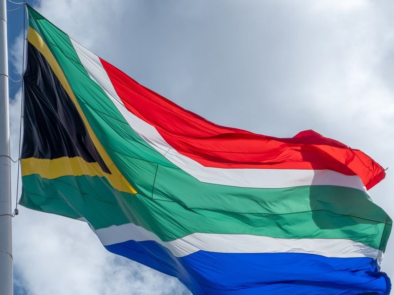 South-africa-is-poised-to-license-60-crypto-firms-by-month-end:-bloomberg