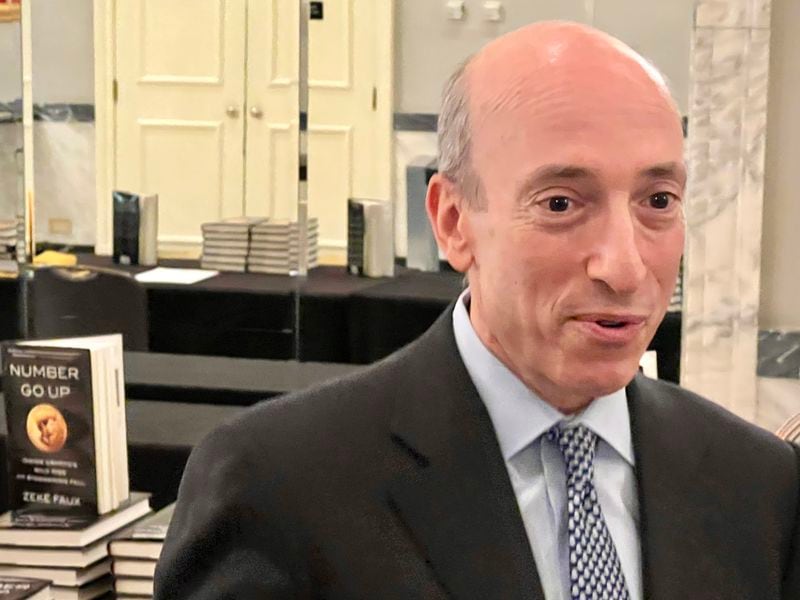 Democrats-ask-sec’s-gensler-to-block-approval-of-more-crypto-etps