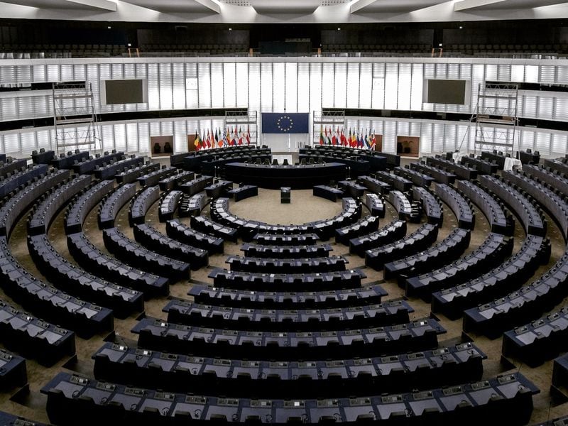 Eu-parliament-adopts-anti-money-laundering-rules-package,-also-policing-crypto