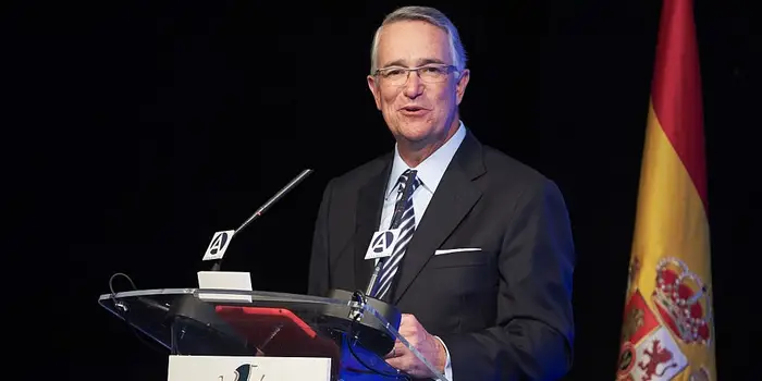 Mexican-billionaire-salinas-says-he-has-70%-bitcoin-related-exposure