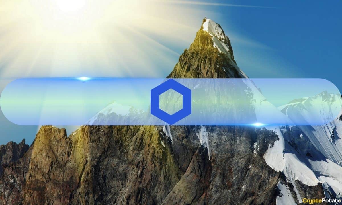 Chainlink-sees-strong-accumulation-as-link-skyrockets-17%-daily