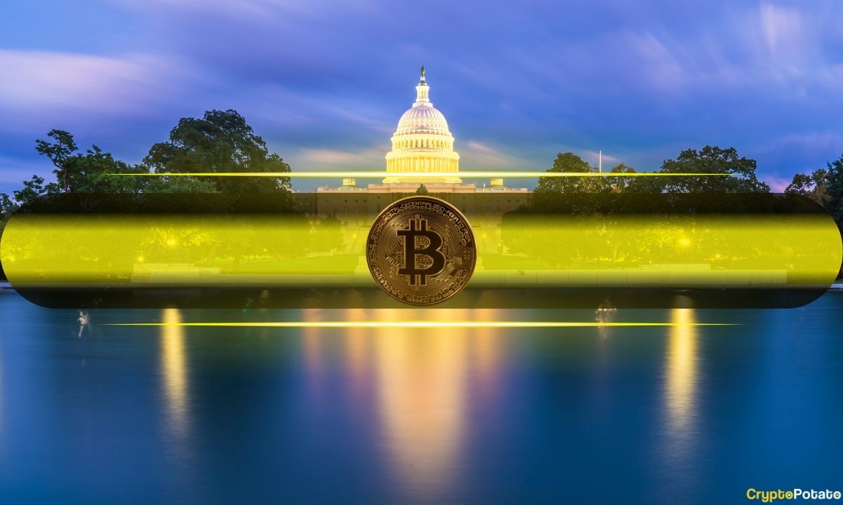 Crypto-community-reacts-to-trump’s-strategic-bitcoin-reserve
