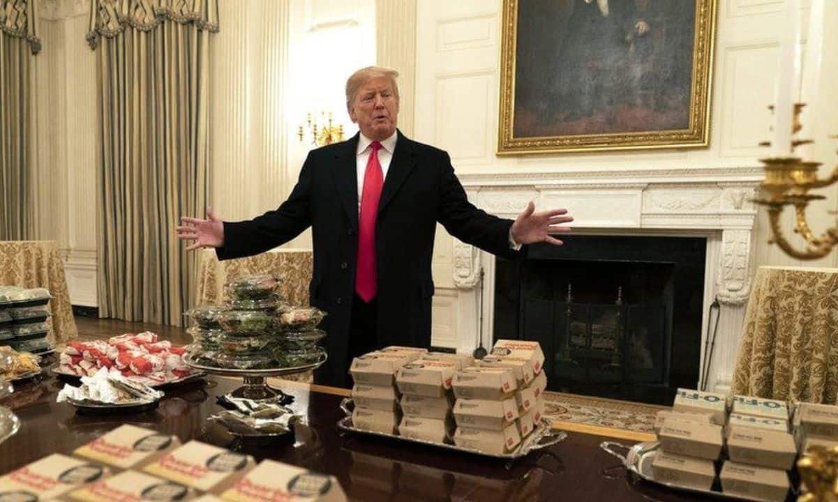 Trump-champions-crypto:-calls-it-‘very-hot’-amid-market-crash-resilience